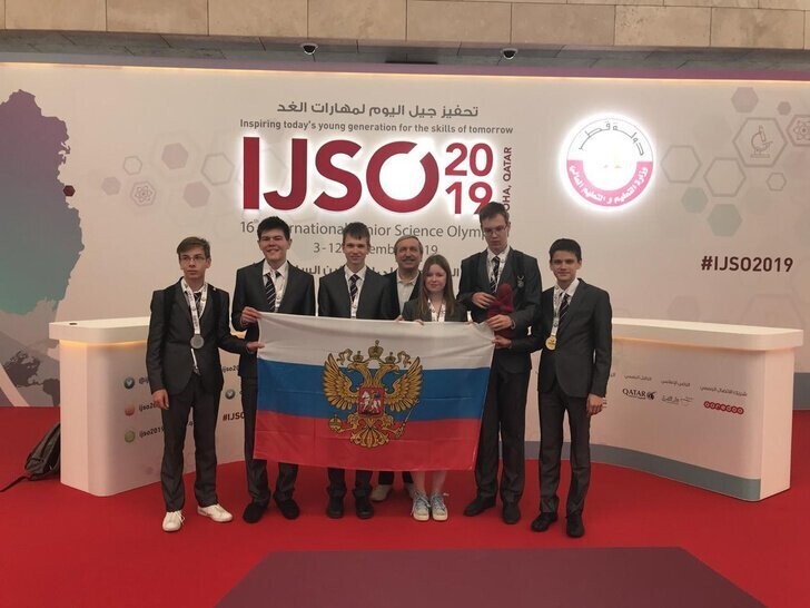 Шесть медалей завоевала российская сборная на естественно-научной олимпиаде юниоров в Катаре