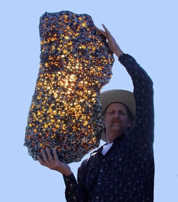 9. Метеорит Фукан, которому 4,5 млрд лет