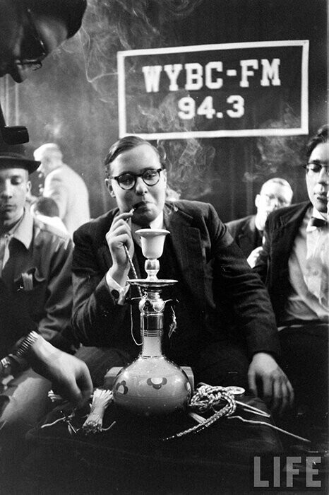Дым коромыслом: как проходили соревнования по курению в США 50-х годов