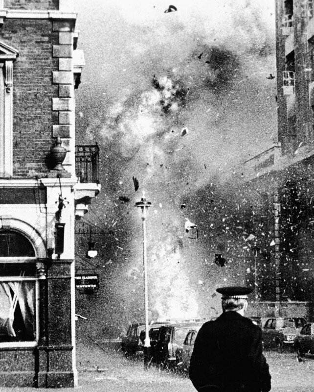 Подрыв автомобиля со взрывчаткой ИРА. Лондон, Англия; 1973 год