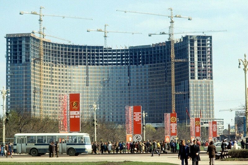 Строительство гостиницы "Космос" в Москве, 1978 год