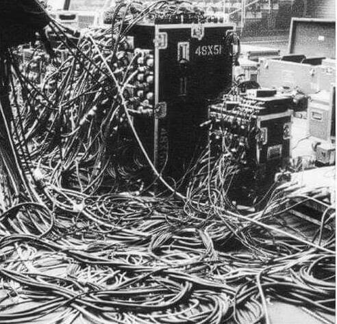 Подключенная аппаратура на фестивале Вудсток в 1969 году.