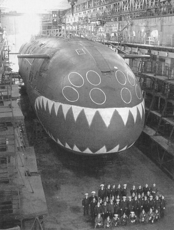 Подводные лодки проекта 945 «Барракуда» (обозначение НАТО — «Sierra-I») — серия советских многоцелевых атомных подводных лодок построенных в 1979—1986 годах