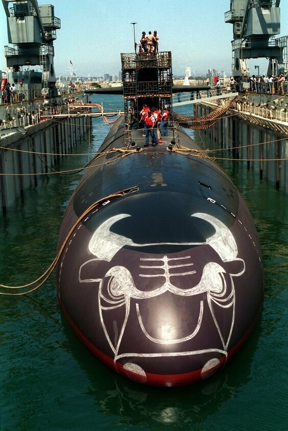USS Chicago (SSN-721) — атомная ударная подводная лодка типа «Лос-Анджелес»