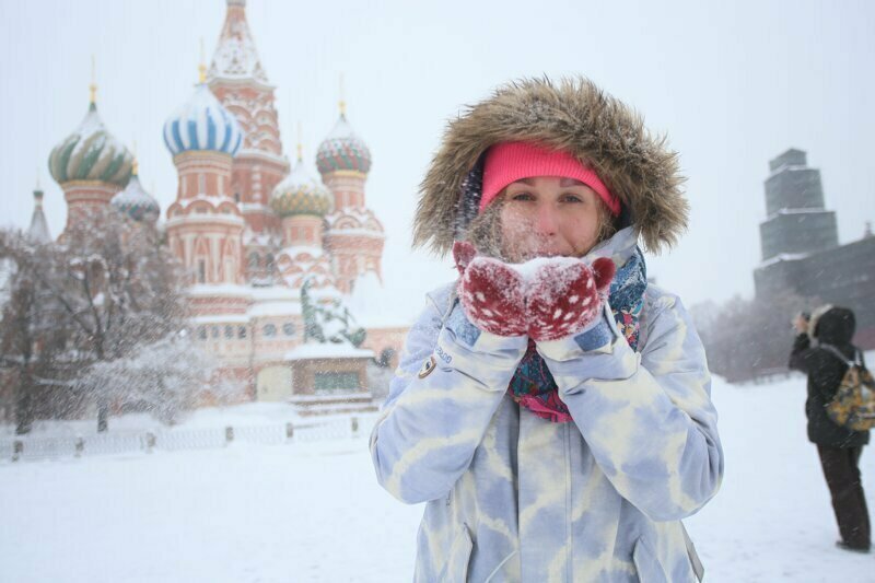 Ранее портал gismeteo.ru пообещал москвичам сильные морозы. Ошибочка вышла! 