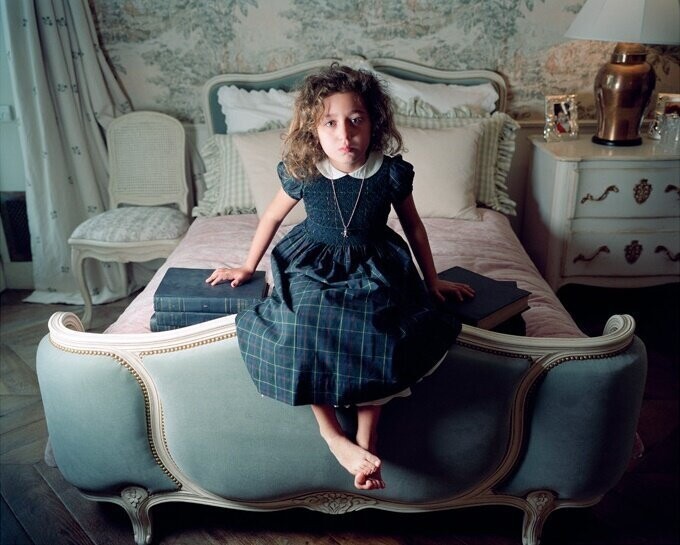 Этия в своей спальне, Москва, 2009