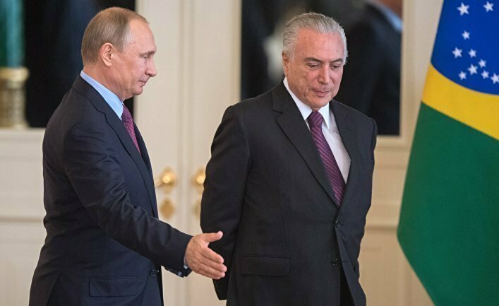 Похоже бразильцы что-то знают