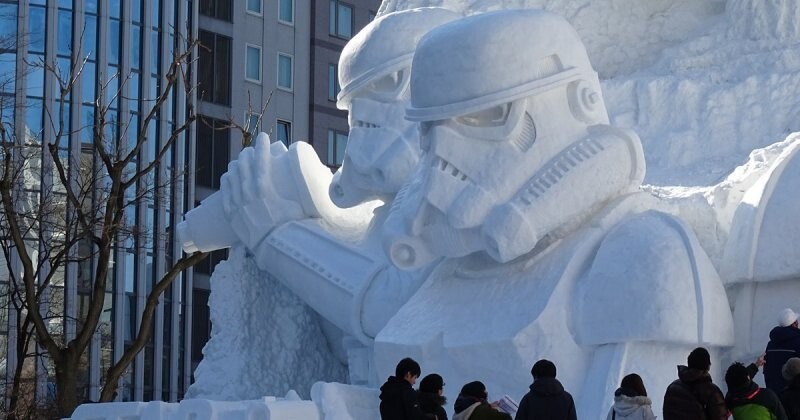 Фестиваль снежных скульптур в Саппоро, Япония