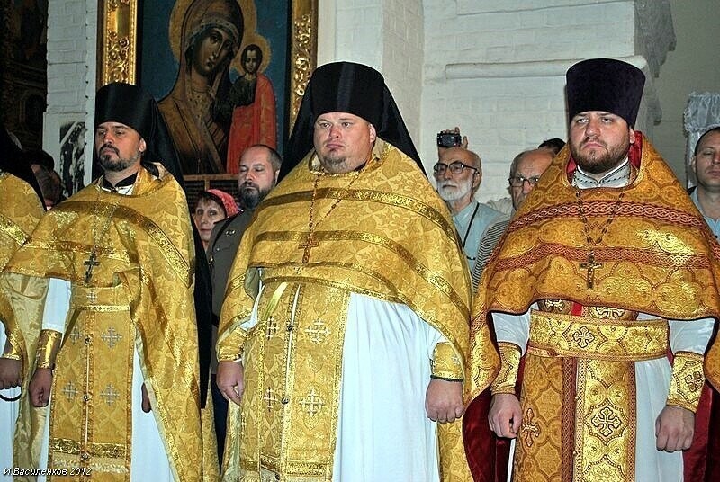 Какие налоги платит церковь в России