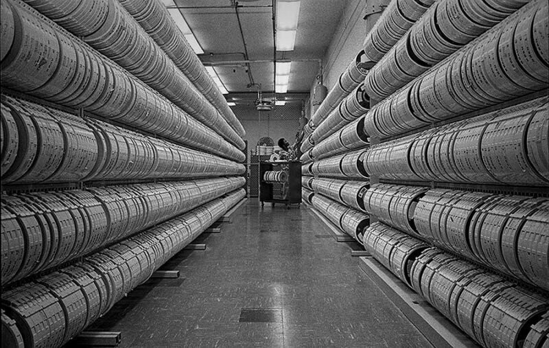 Хранилище информации на магнитной ленте компании IBM, 1976 год, США