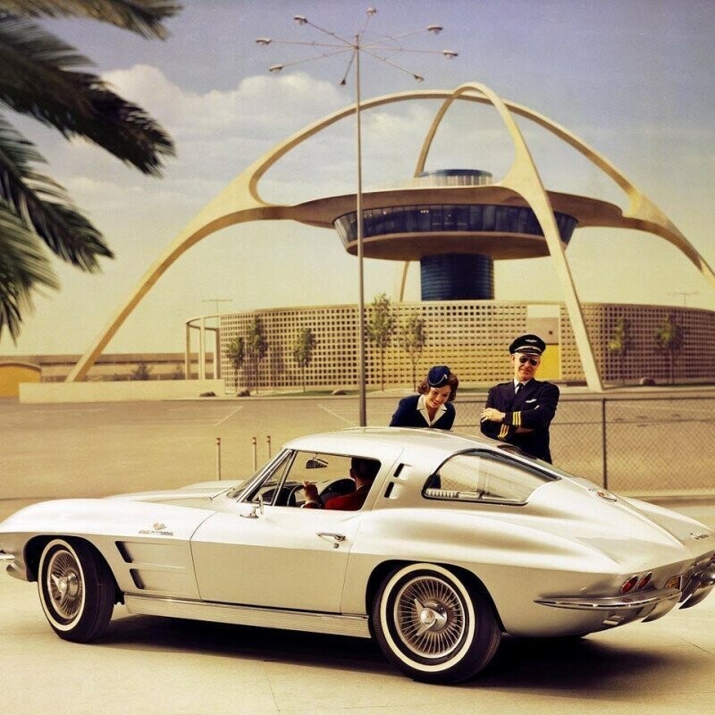 Рекламное фото Chevrolet Corvette Split Window, 1963 год, Лос–Анджелес