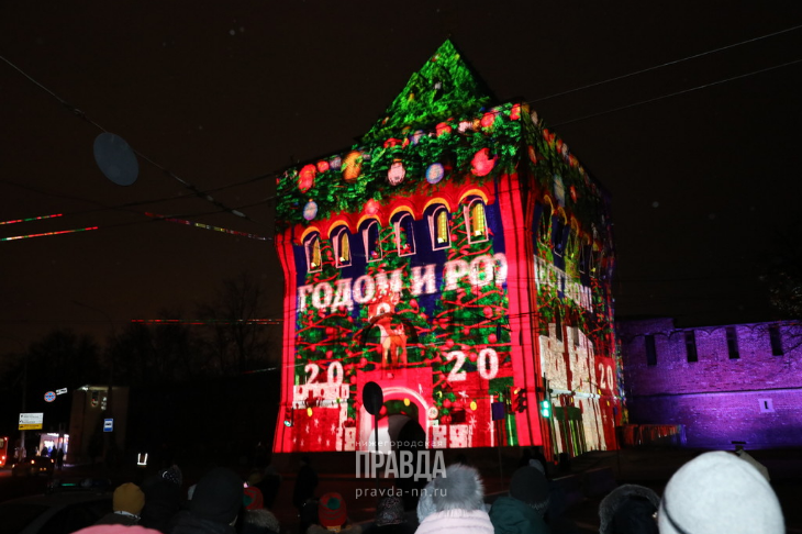 В Нижнем Новгороде запустили подсветку Кремля к юбилею города. Это точно стоит видеть!