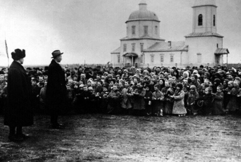Гуманитарная миссия или подрывная операция