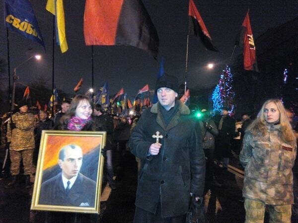 В Крыму отреагировали на новогодний марш в Киеве в честь Бандеры, сравнив его с шабашем !!!