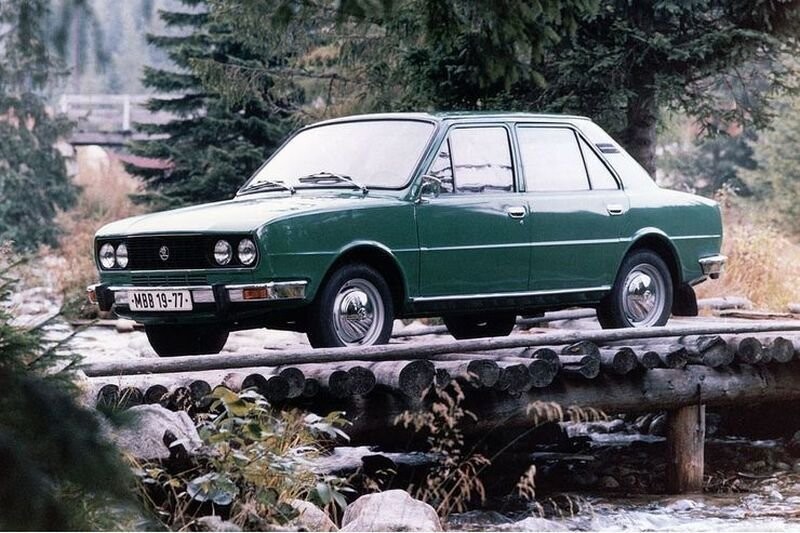 Skoda 105/120 — заднемоторный седан с секретом