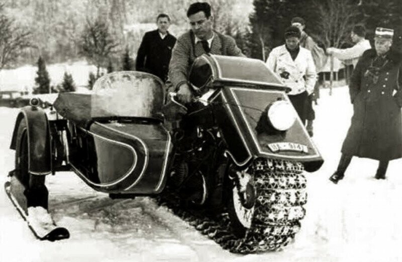 Гусеничный мотоцикл-снегоход BMW Speziel Tr500 «Schneekrad»