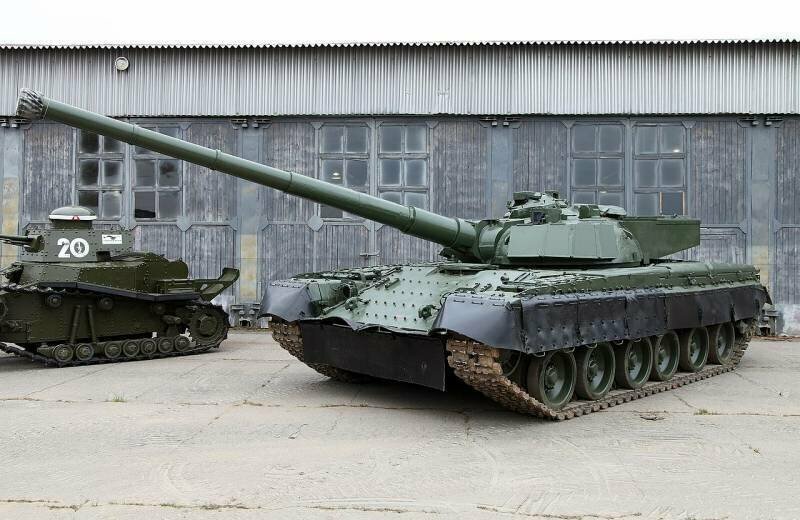 Особенности отечественных танков с орудиями калибра 152 мм
