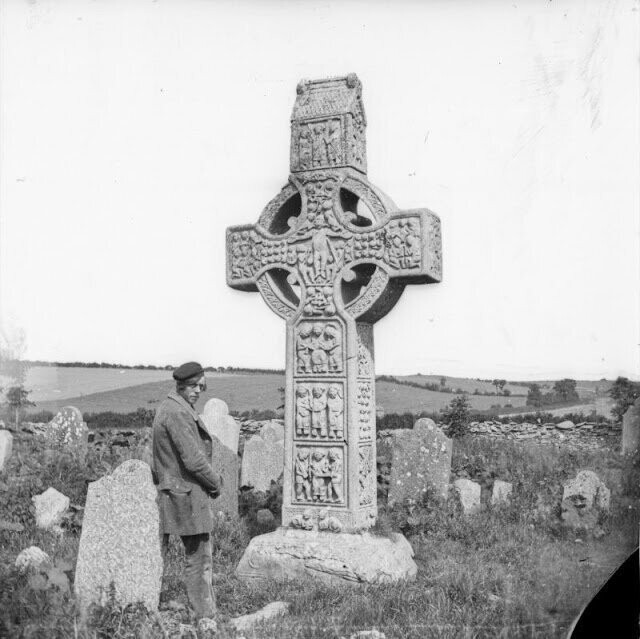 Крест Мюредаха, графство Лут, 1865