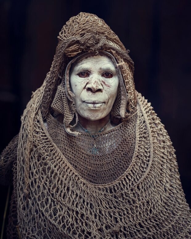 Женщина из племени Хули, Папуа – Новая Гвинея