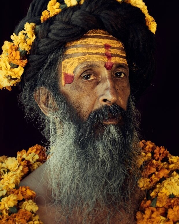 Мужчина из секты садху (святых монахов-отшельников), Индия