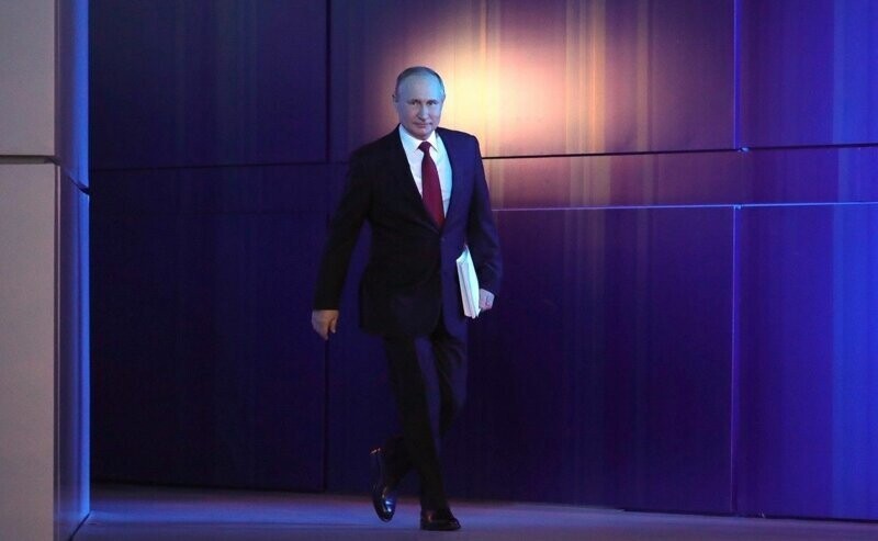 Владимир Путин: Россия останется президентской республикой