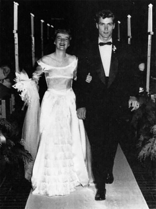 Клинт Иствуд и Мэгги Джонсон (1953 год)