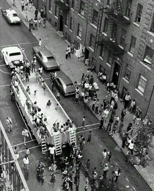 Авто-бассейн в Нью-Йорке, 1960