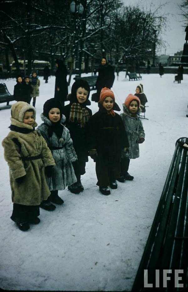 Москва зима 1959 год. Дети