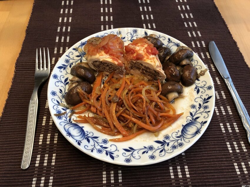 Куриные грудки, фарш, овощи и немного труда