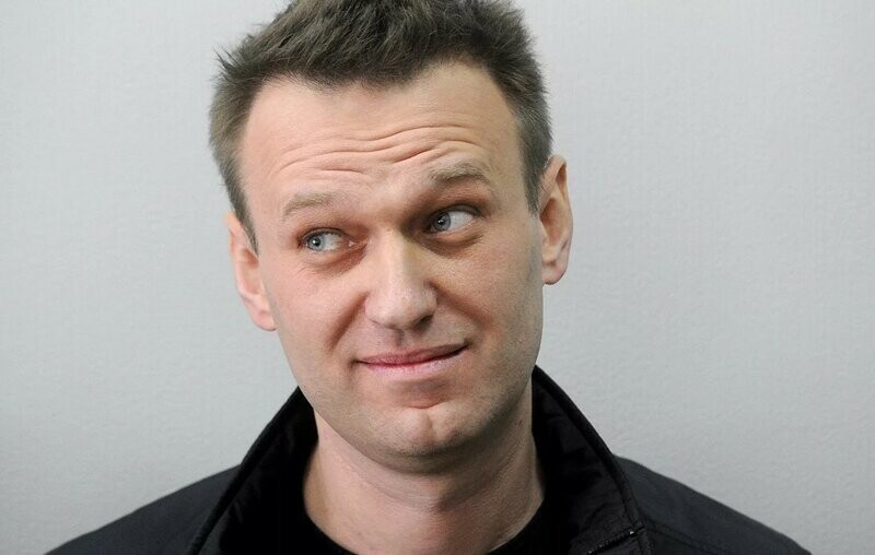 Навальный собирает донаты на незасвеченные счета, чтобы использовать не по назначению