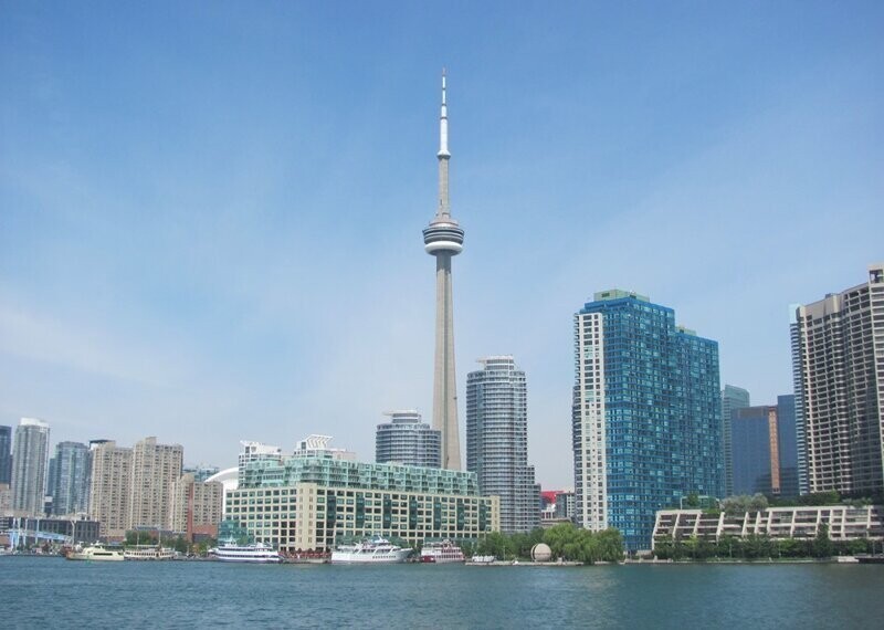 Торонто. Канадский мегаполис на берегу озера Онтарио