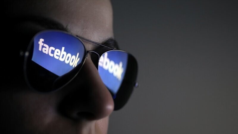 Facebook тайно следит за каждым из нас – Италия в бешенстве