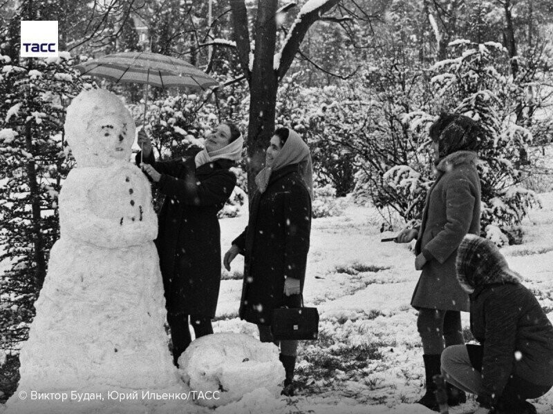 Снежная леди в Ялте, Крым 1971