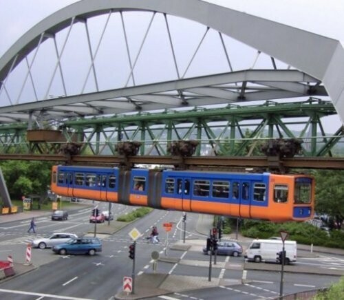1 – Вуппертальская подвесная дорога (Wuppertal Suspension Railway) в Вуппертале (Wuppertal)