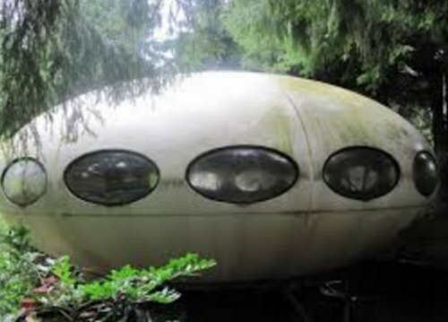 3 – Дом Футуро (Futuro House) в Нидернхаузене (Niedernhausen)