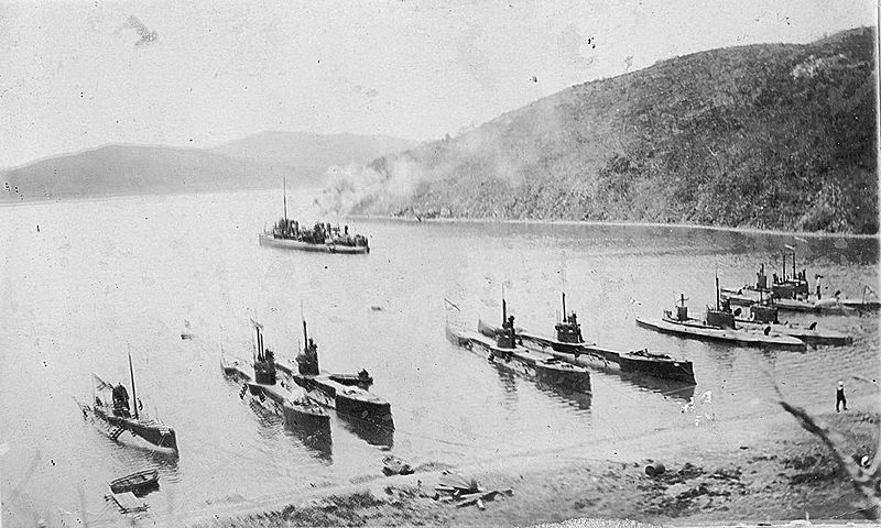 Подводные лодки Сибирской флотилии во Владивостоке, Сентябрь 1908 г.