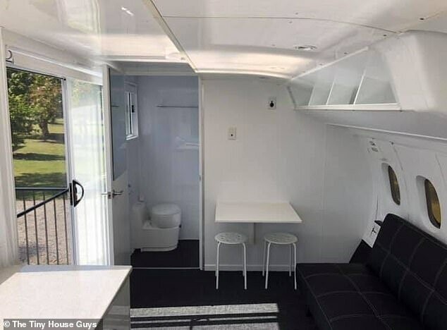 Австралийская компания строит доступное жилье из самолетов