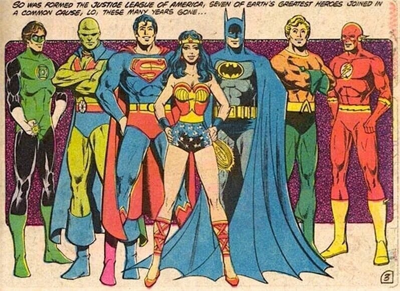 Почему супергерои носят трусы веселой расцветки не под одеждой, а поверх