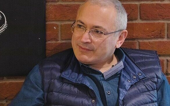 Новая любовница Ходорковского планирует познакомить его с сыном
