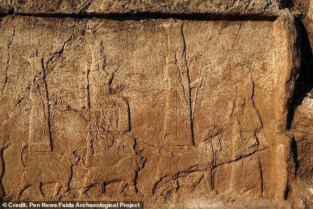 Впервые за последние 150 лет археологи обнаружили ассирийские барельефы