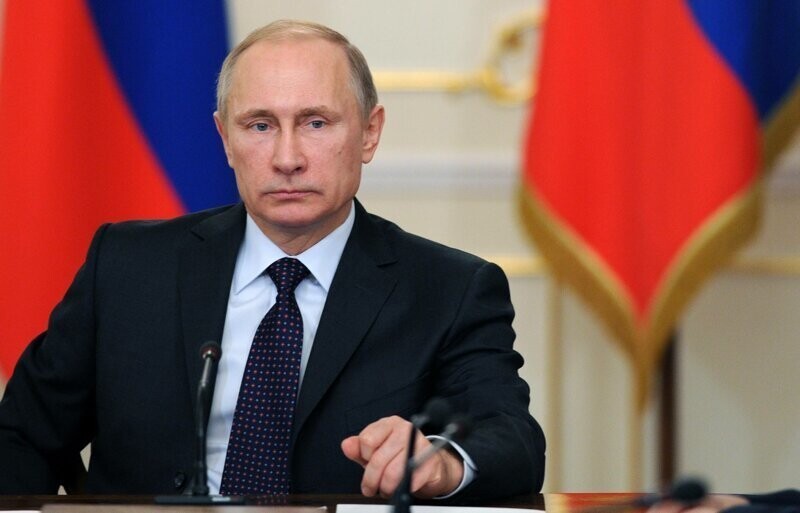 Россияне поддержали предложение Путина по поводу политиков с двойным гражданством