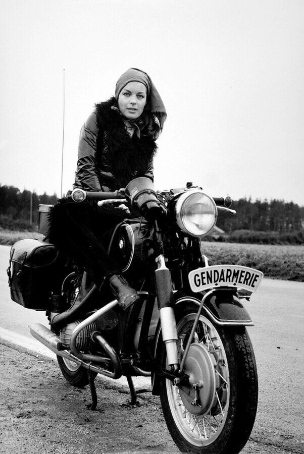 19 февраля 1970 года. Франция. Роми Шнайдер на съемках фильма «Qui» Фото Patrice Picot.