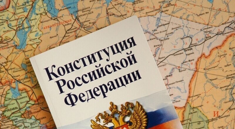 В российском правительстве оценили повышение МРОТ и пенсий