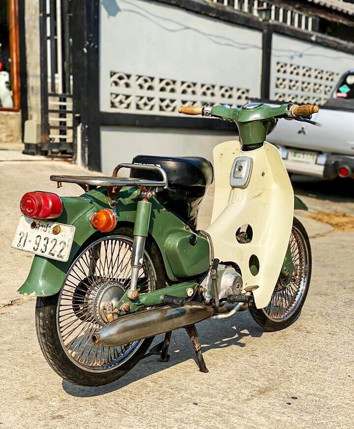 Мопед Honda Cub 1971 года — один из самых популярных олдтаймеров в Азии