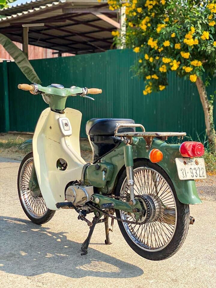 Мопед Honda Cub 1971 года — один из самых популярных олдтаймеров в Азии