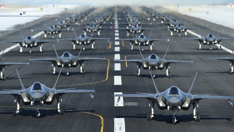 На какие деньги Польша покупает у США F-35