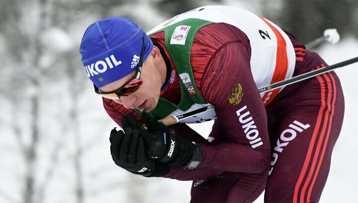 Лыжник Большунов выиграл масс-старт на этапе Кубка мира