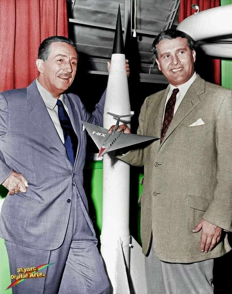 Уолт Дисней и Вернер фон Браун, 1957 год.