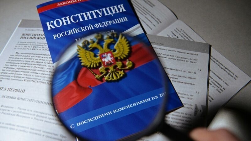 Либеральные СМИ провоцируют россиян на революцию в стране