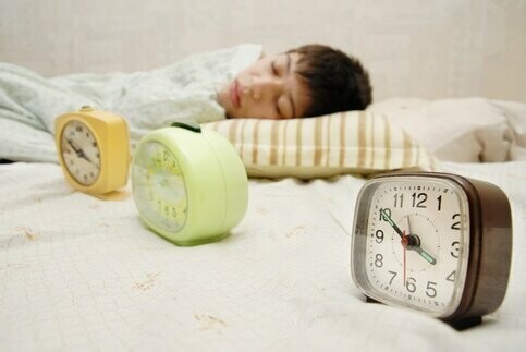Что такое быстрый и медленный сон и как спать правильно